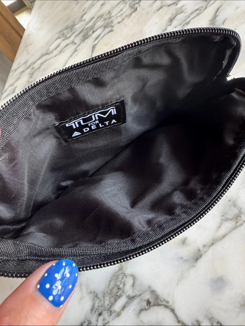 TUMI for Delta Purple Nylon Amenity Kit Travel Cosmetic Toiletry Pouch